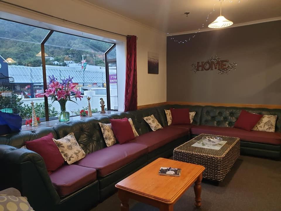 Piwaka Lodge Picton Bagian luar foto